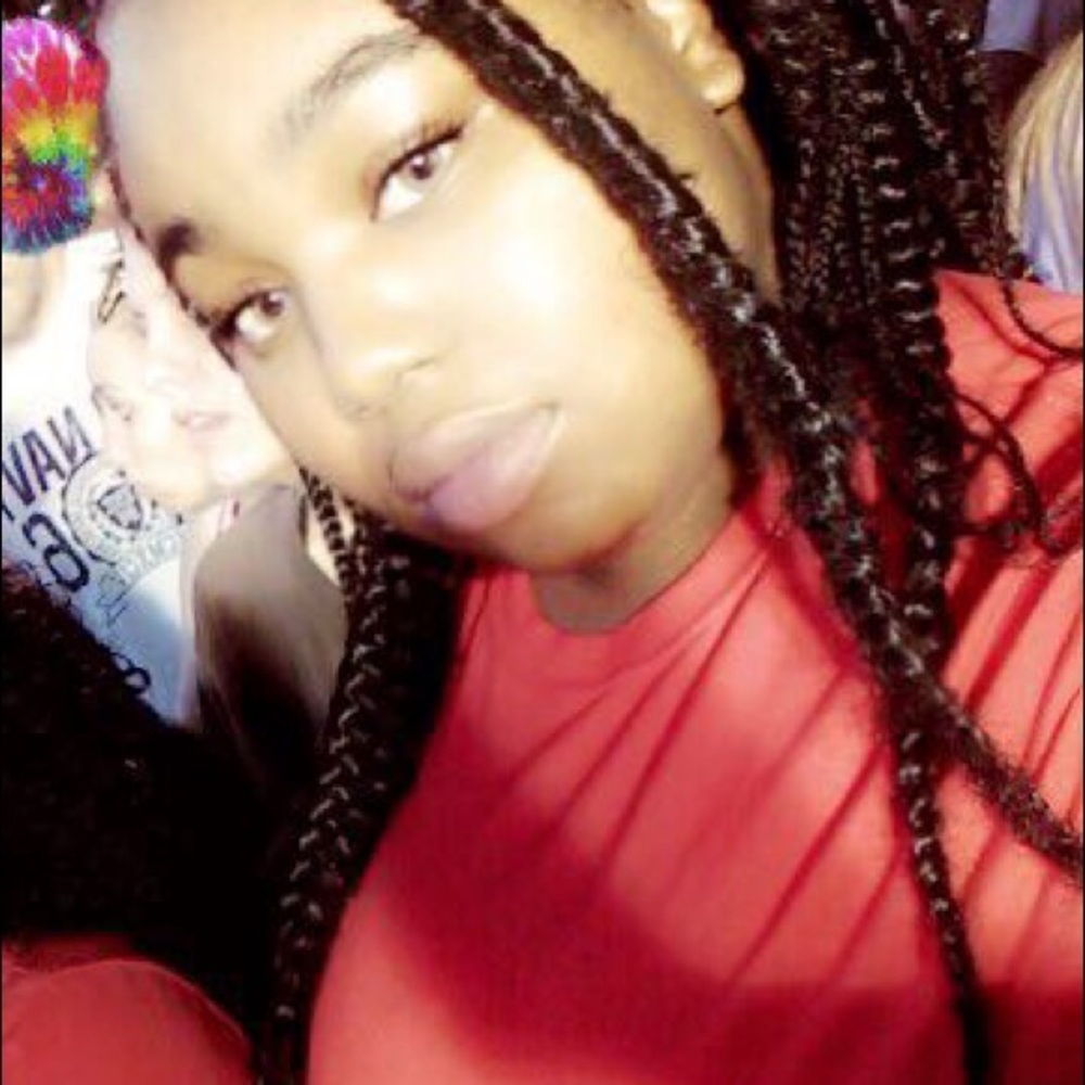 Meet your Posher, Millice